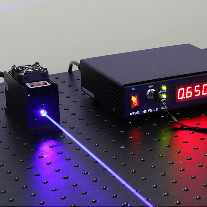 450nm Láser semiconductor 1200mW Powerful Azul Laser with Adjustable Power